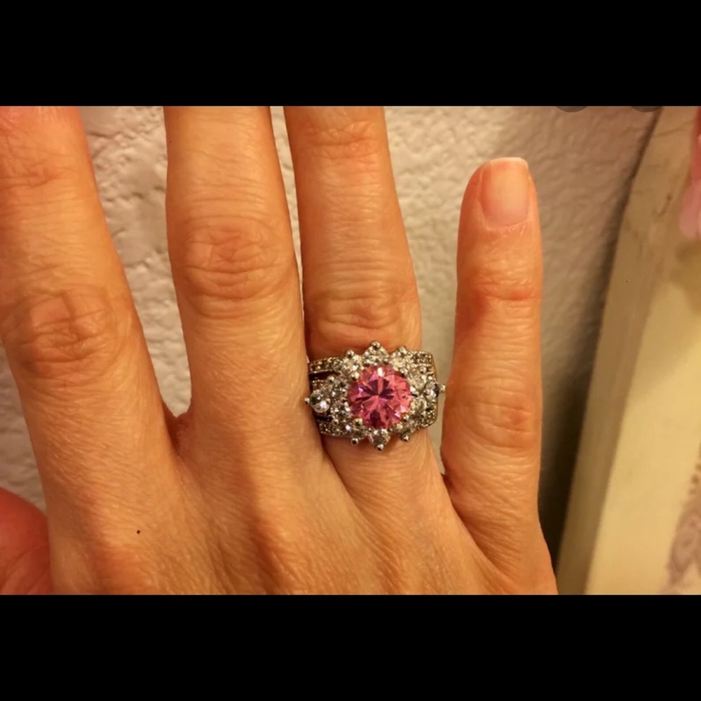 Vintage 18KTGE RSG pink tourmaline ring